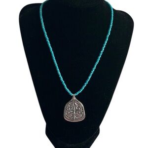 Baked Beads turquoise beaded necklace with silver tone medallion 19.5”